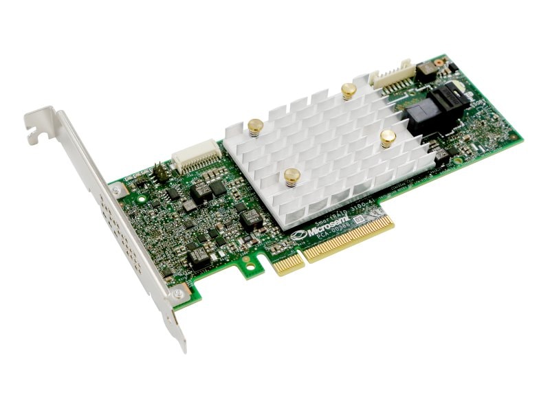 Unboxing, assembly and connecting the Adaptec SmartRAID 3154