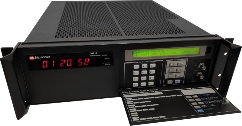 5071B Cesium Frequency Standard Image