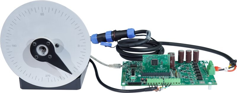 pp-26-112459-260309-dspic-photo-single-axis-position-control-demo-application-angle2-transparent