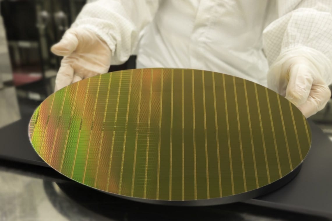 Expert Presenting Semiconductor Coating