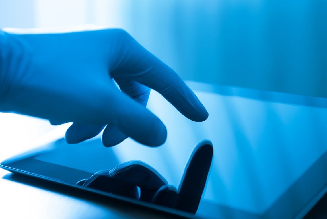 Using Medical Touch Display